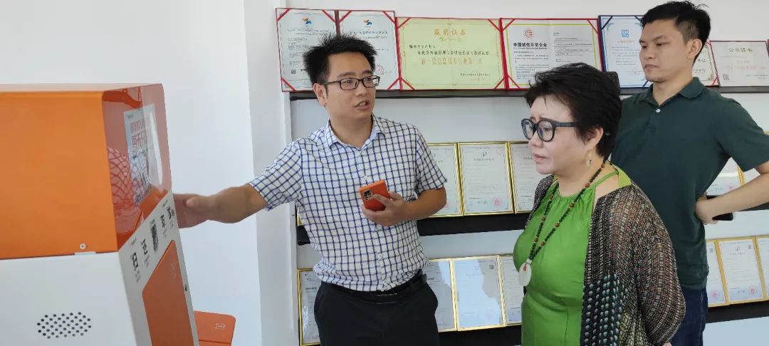 共生联盟数健会执行理事长刘丹宁带队走访嘟嘟换电深圳总部